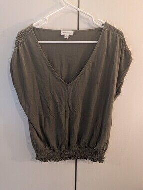 Evereve Woman's Large Olive Green V-Neck Smocked-Hem Blouse